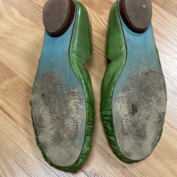 Everybody by Moda - Picture 4 of 5